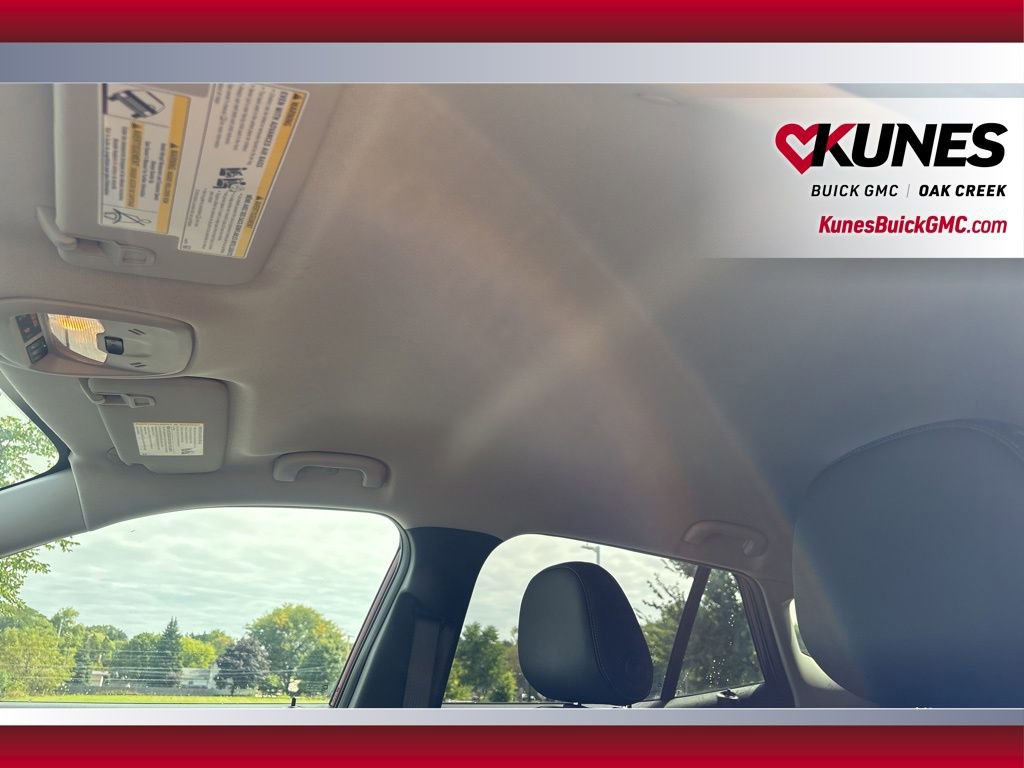 Used 2024 Chevrolet Trax LT w/ Driver Confidence Package image 11