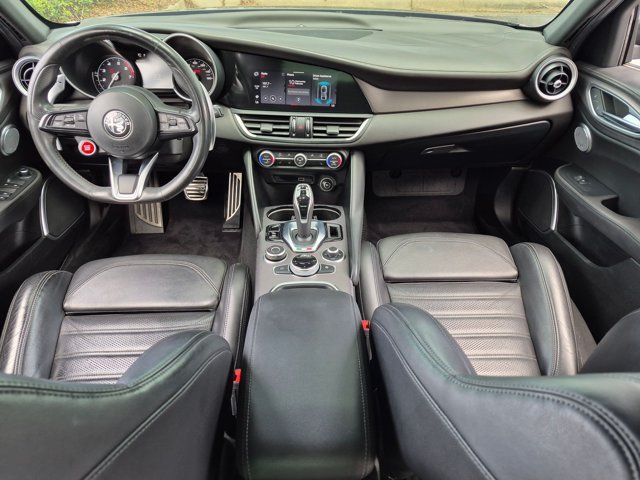 Used 2020 Alfa Romeo Giulia Ti Sport w/ Quick Order Package 22U Sport RWD image 16