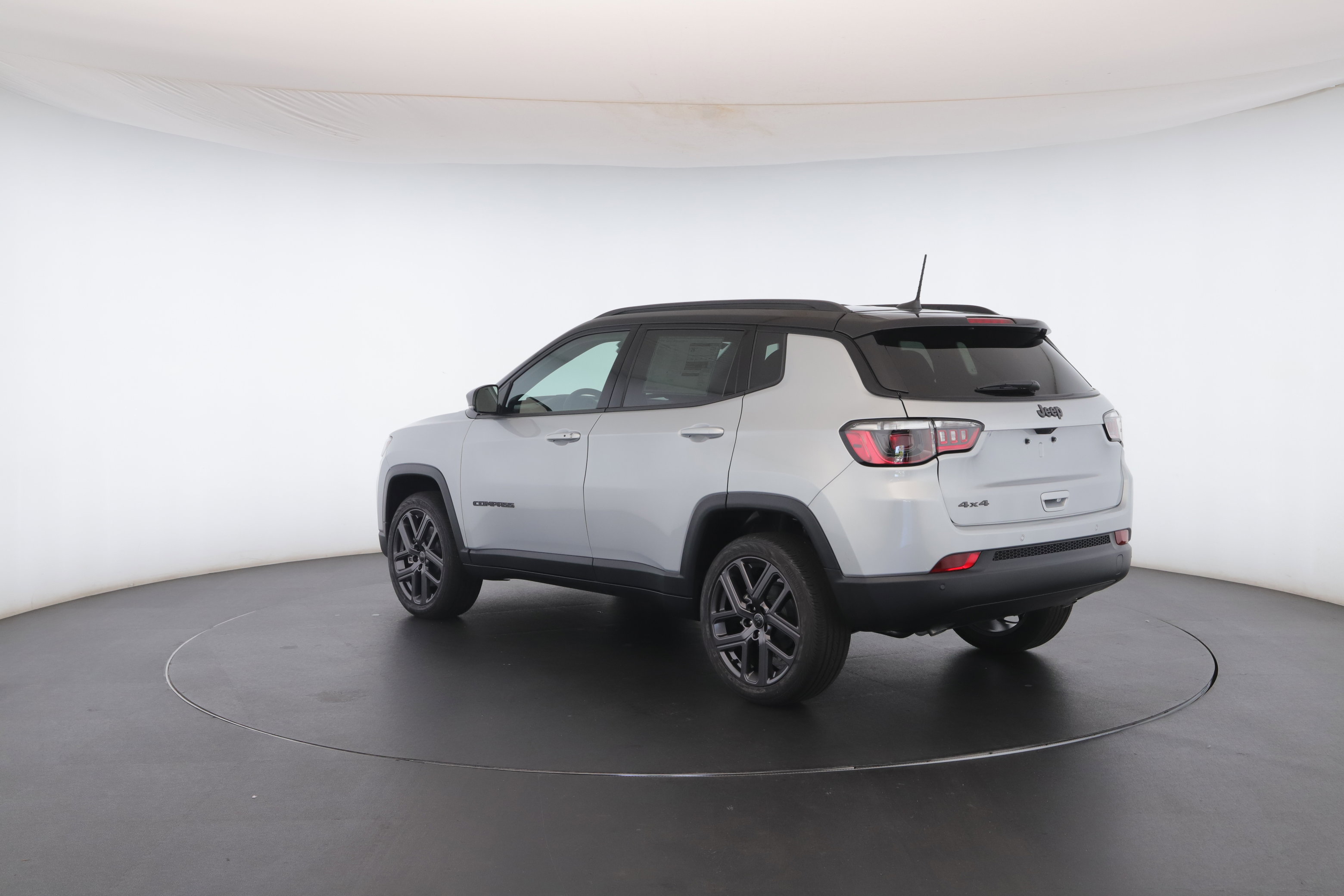 New 2026 Jeep Compass Limited image 20
