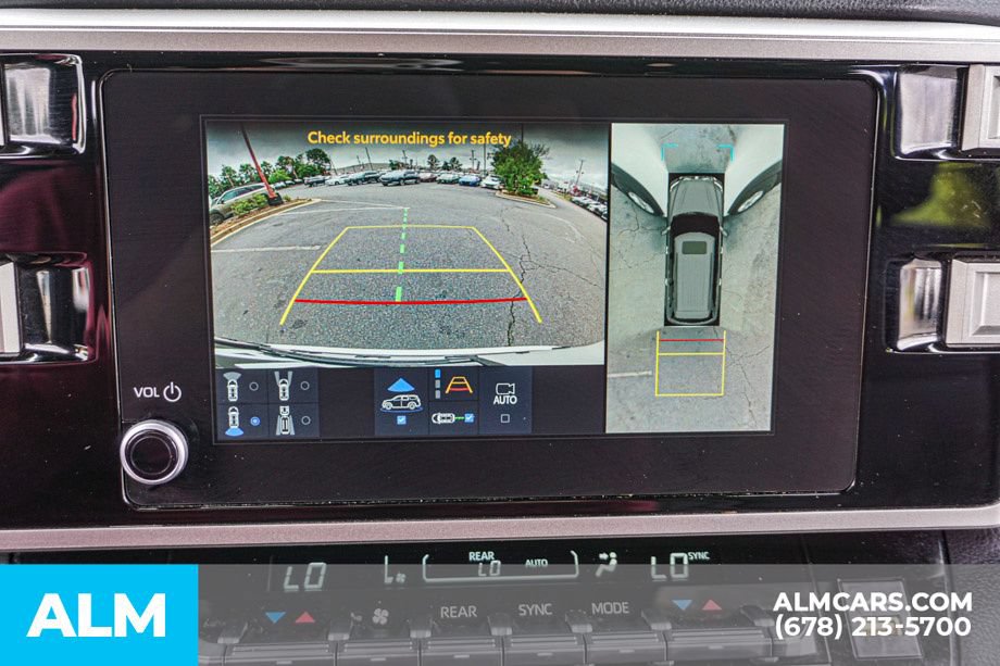Used 2025 Toyota Sequoia SR5 AWD/4WD image 37