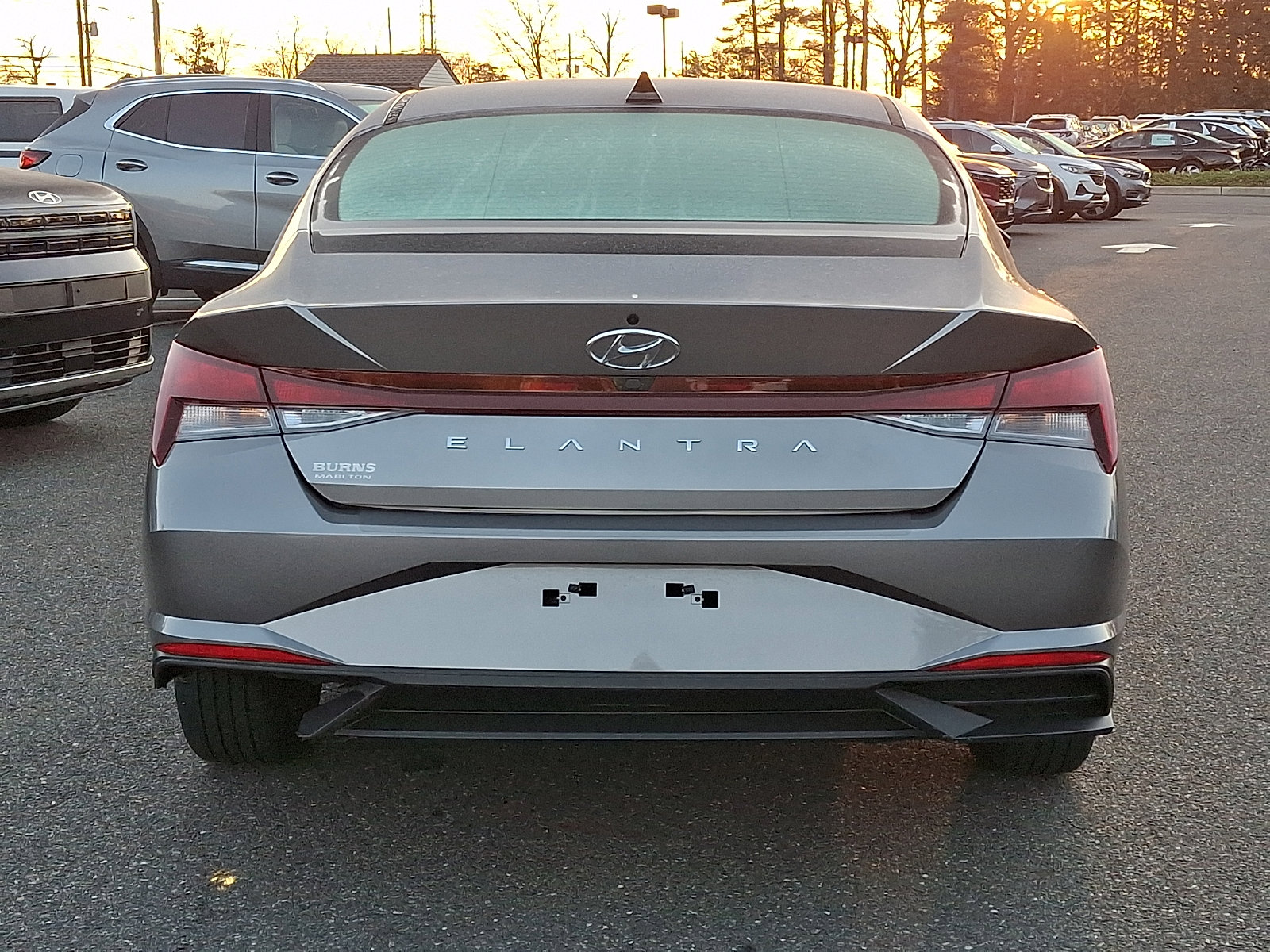 Used 2023 Hyundai Elantra SEL image 5