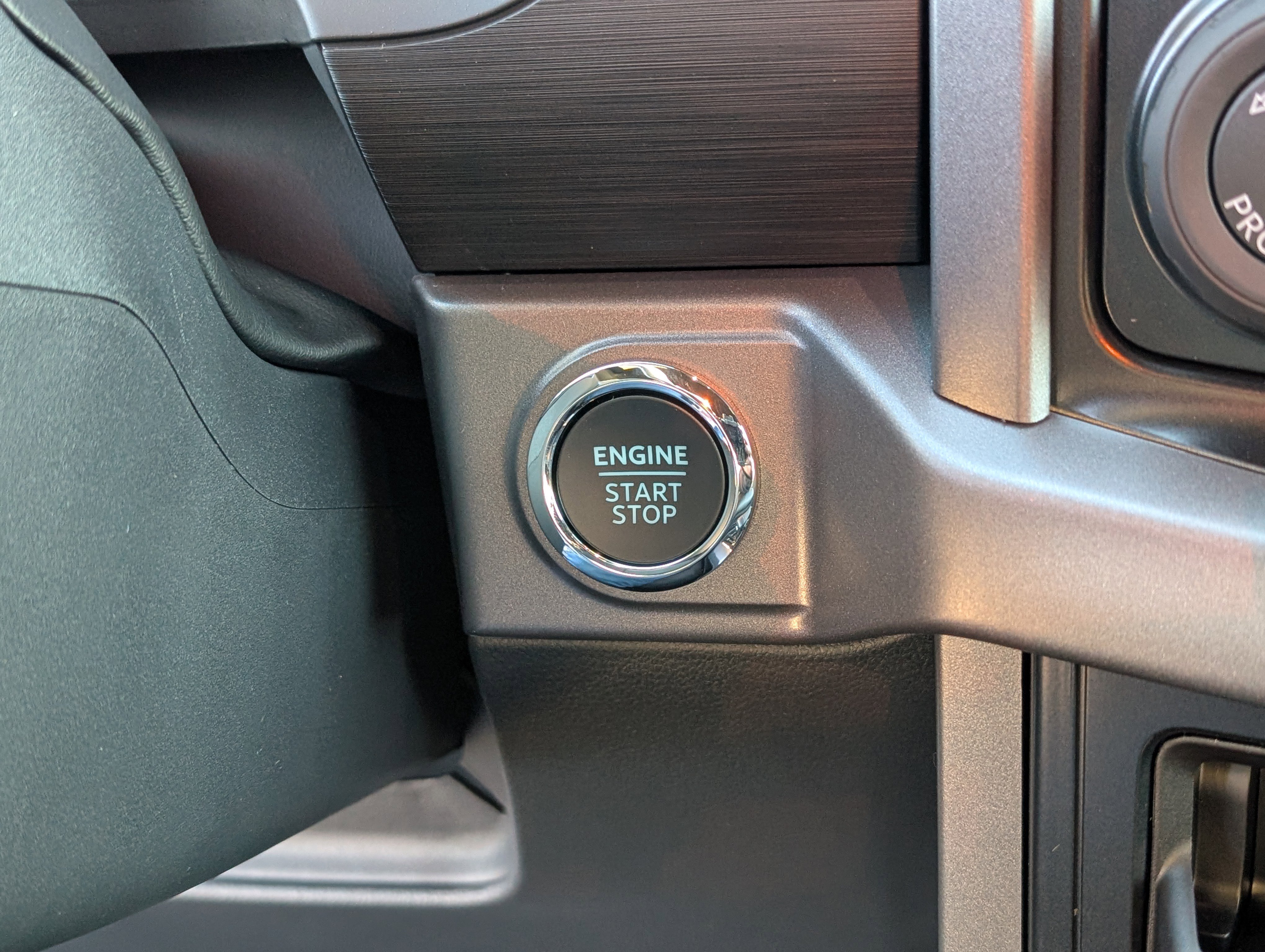 New 2025 Ford F150 XLT w/ Equipment Group 302A MID image 20