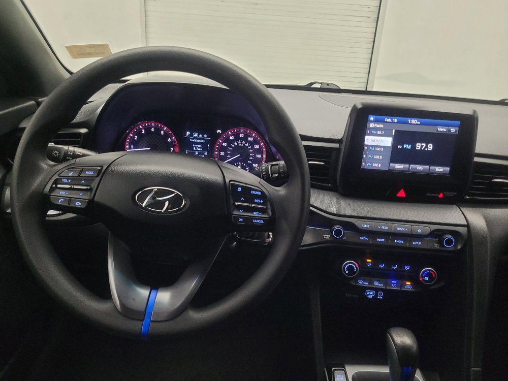 Used 2020 Hyundai Veloster 2.0 FWD image 22