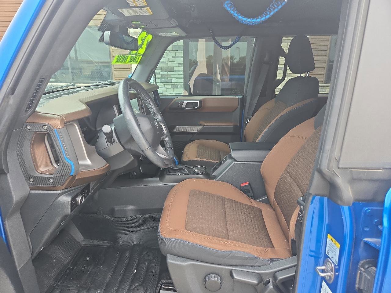 Used 2023 Ford Bronco Outer Banks AWD/4WD image 7