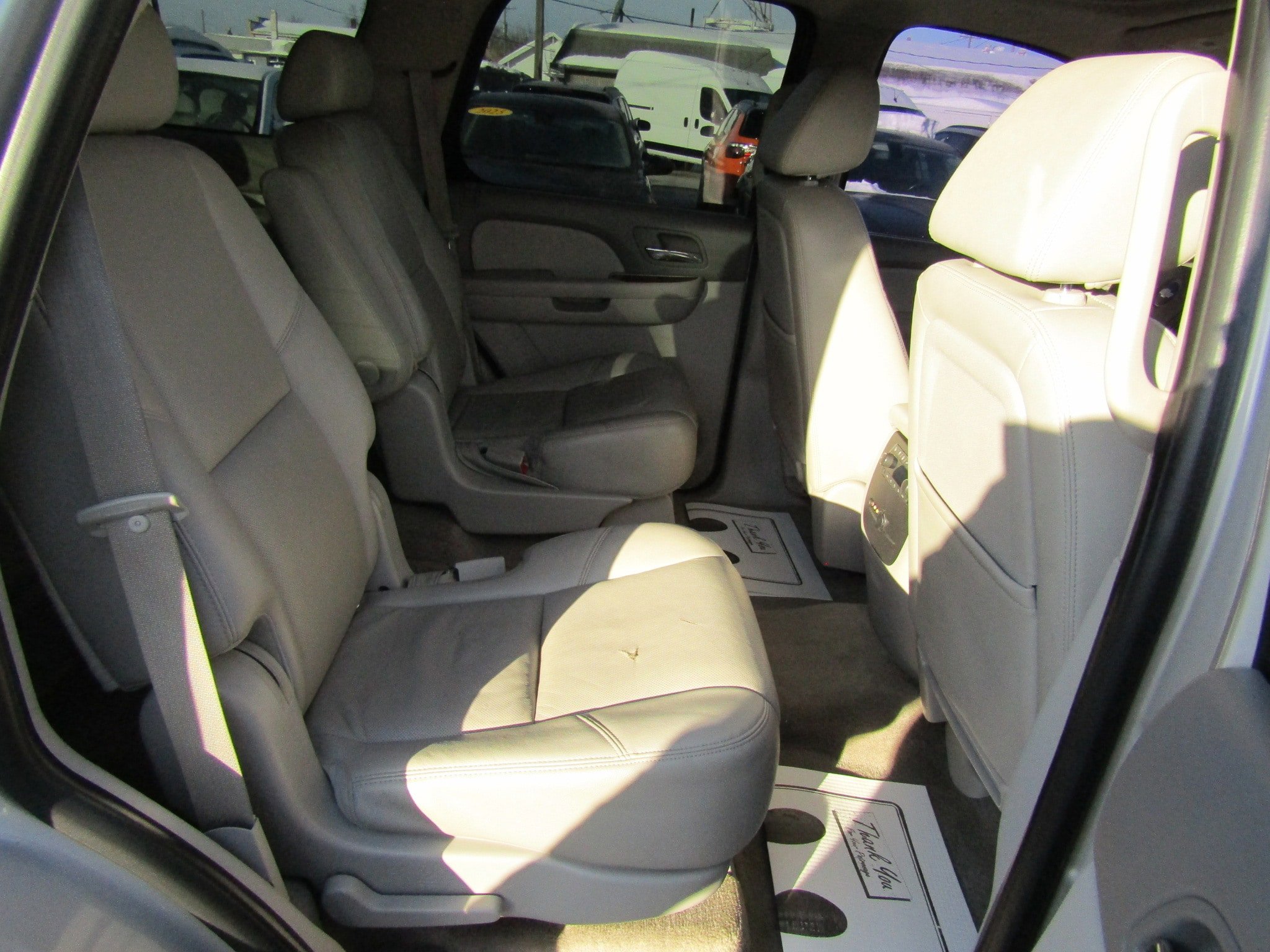 Used 2009 Chevrolet Tahoe LTZ AWD/4WD image 17