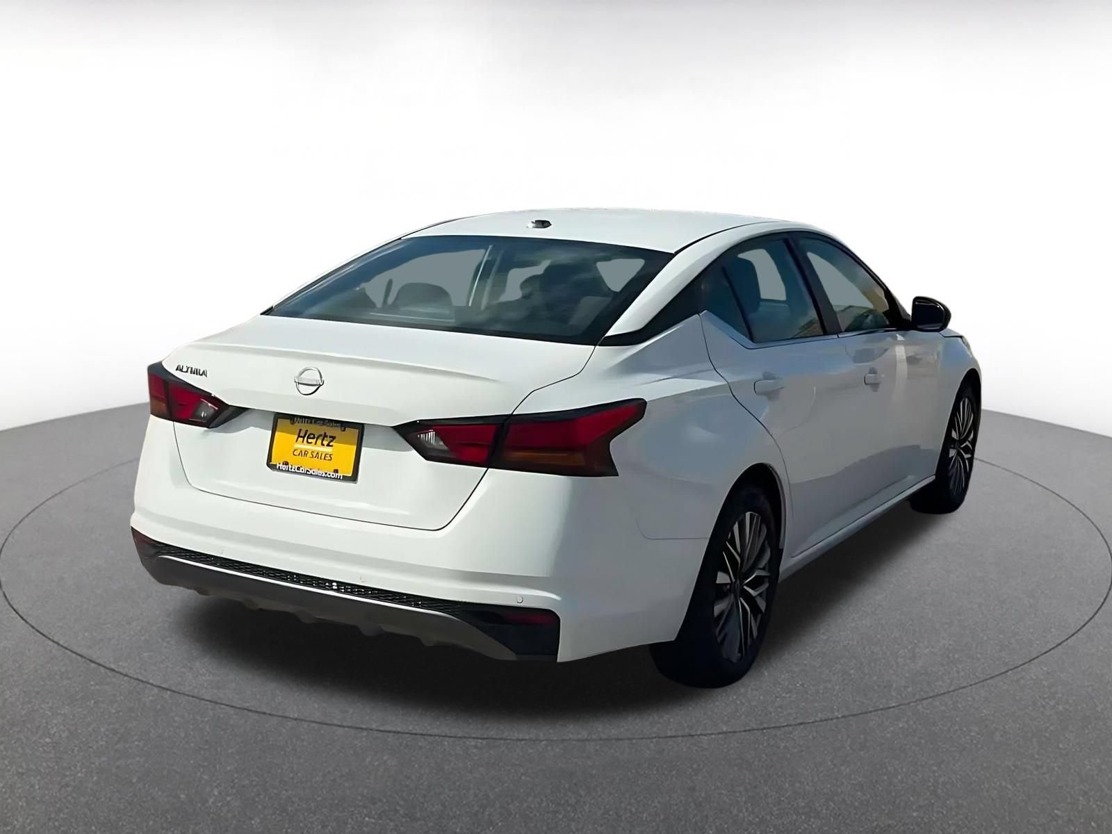 Used 2026 Nissan Altima 2.5 SV FWD image 13