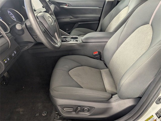 Used 2023 Toyota Camry LE image 12