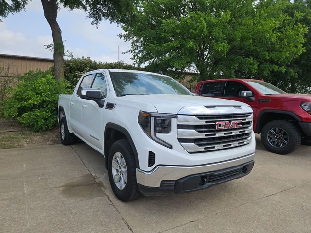 Used 2023 GMC Sierra 1500 SLE AWD/4WD image 3