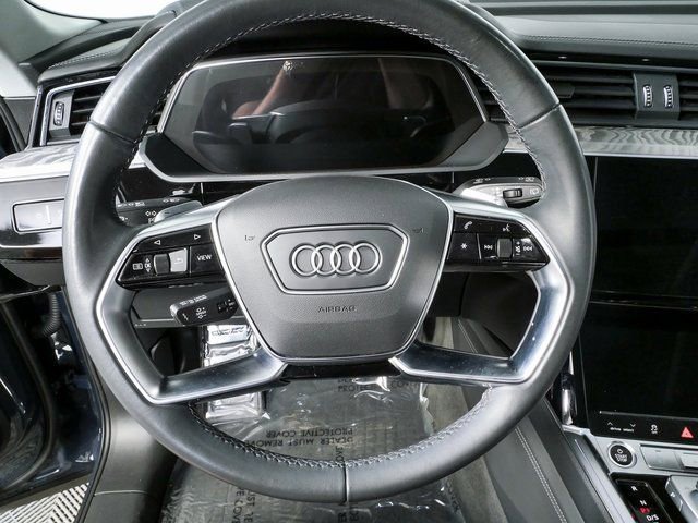 Certified 2024 Audi Q8 e-tron Prestige AWD/4WD image 9
