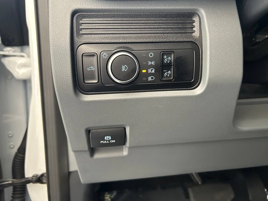 Used 2026 Ford F250 XLT AWD/4WD image 41