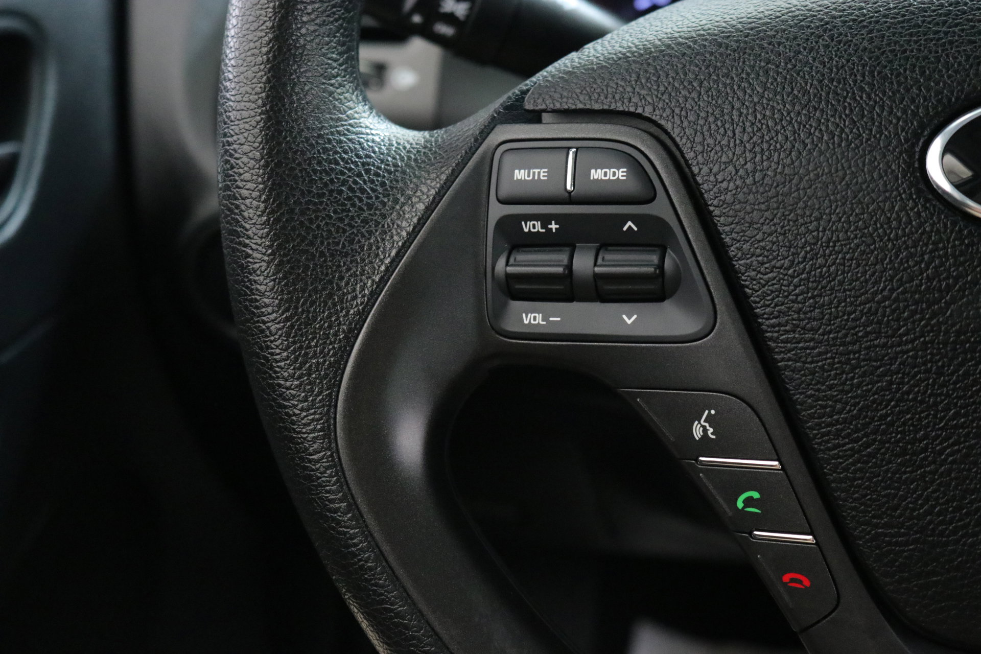 Used 2015 Kia Forte LX w/ Popular Package image 13