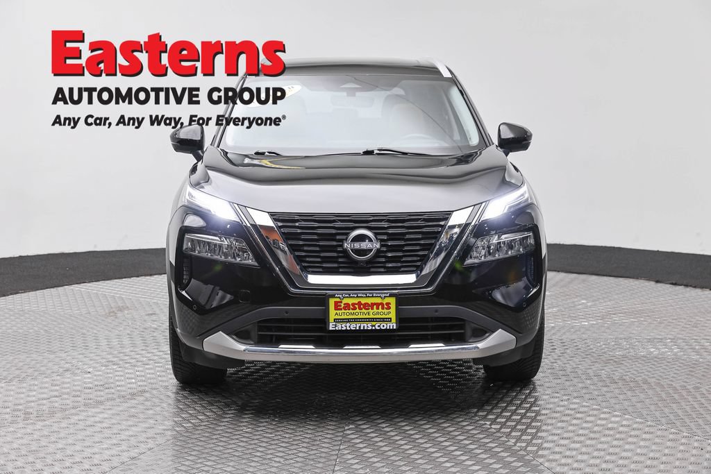 Used 2023 Nissan Rogue Platinum w/ Platinum Premium Package AWD/4WD image 3