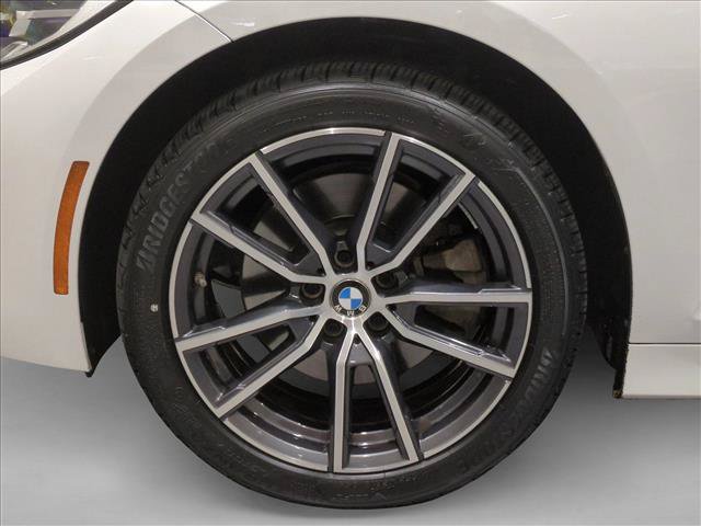 Used 2022 BMW 330i xDrive Sedan w/ Premium Package 2 AWD/4WD image 25
