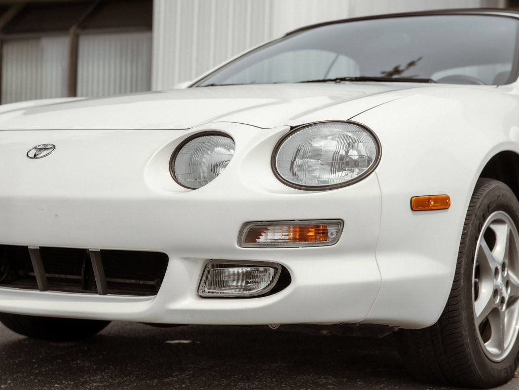 Used 1999 Toyota Celica GT w/ Upgrade Value Pkg FWD image 5