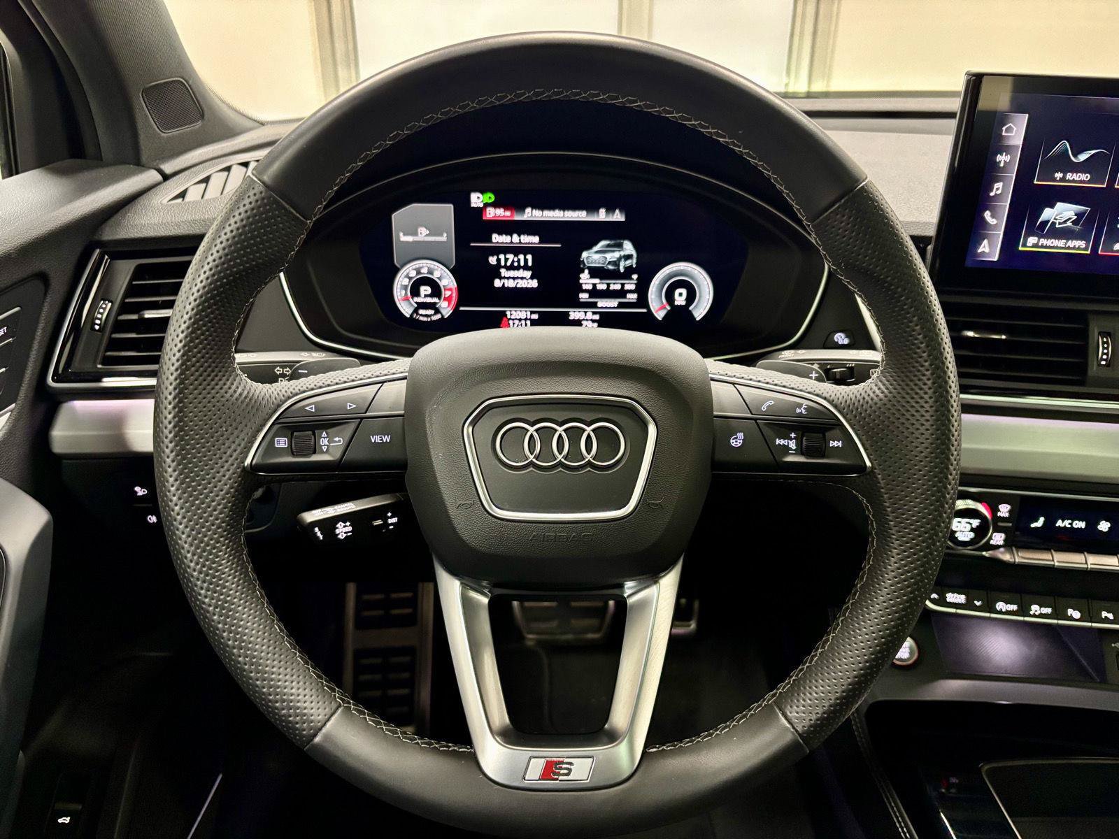 Used 2021 Audi SQ5 Prestige w/ Prestige Package AWD/4WD image 25