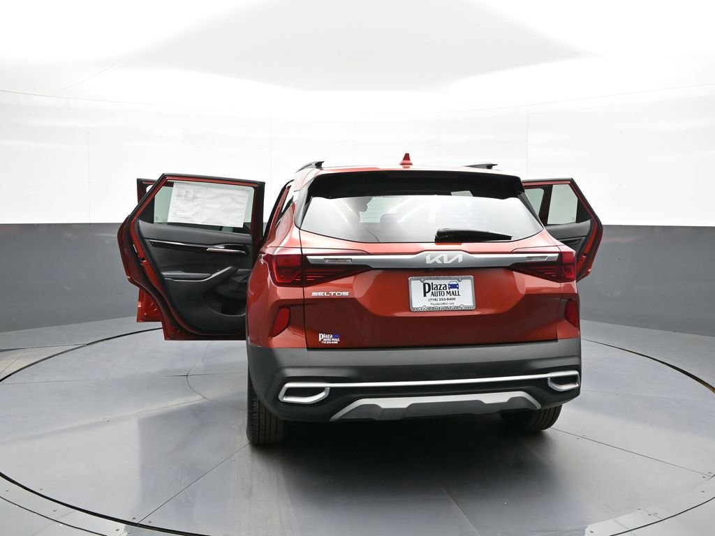 Certified 2022 Kia Seltos S image 46