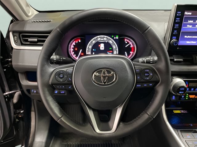 Used 2022 Toyota RAV4 Limited AWD/4WD image 13