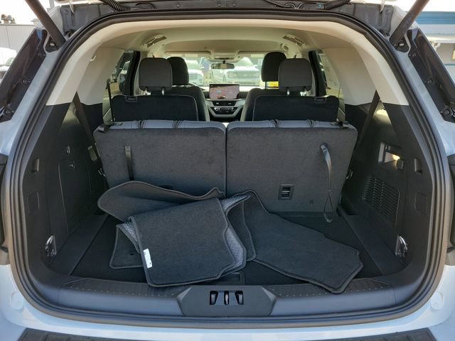 New 2026 Ford Explorer Active image 9