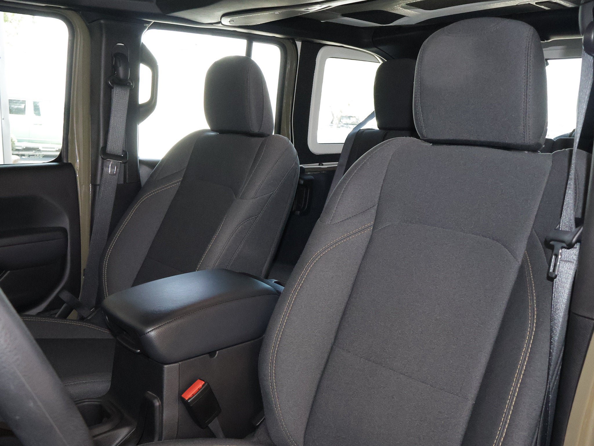 Used 2025 Jeep Wrangler Unlimited Sport AWD/4WD image 33