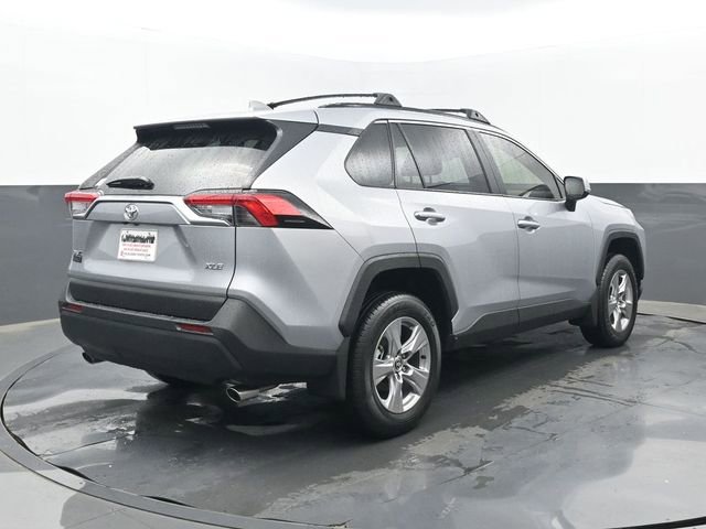 Used 2025 Toyota RAV4 XLE FWD image 20