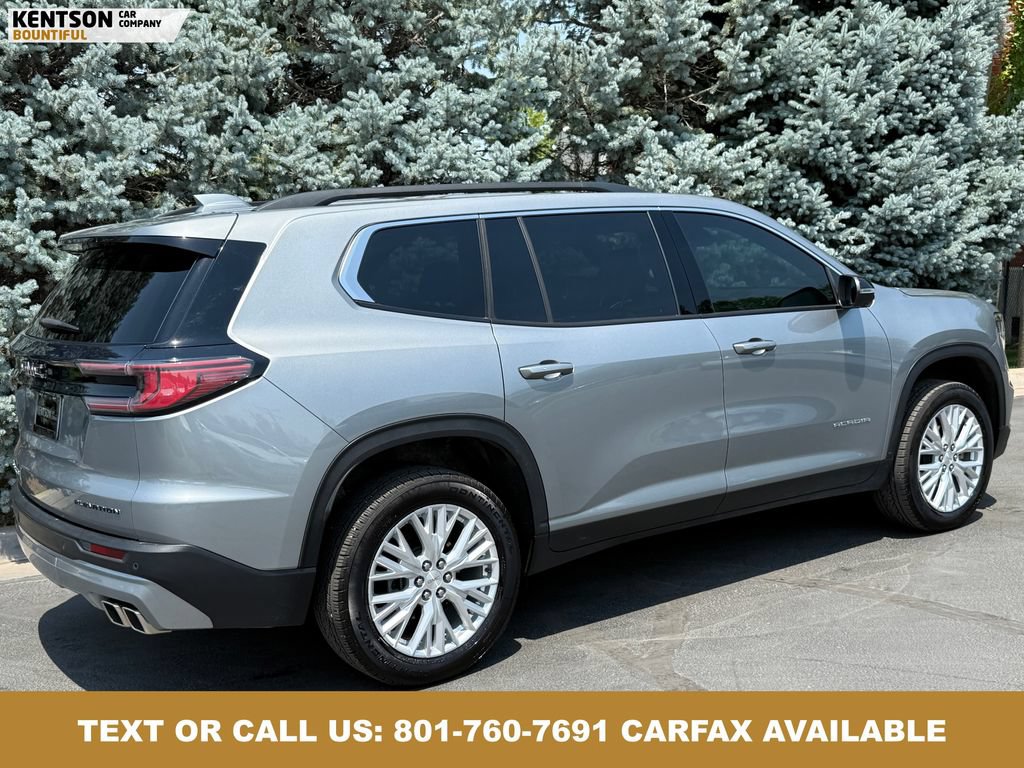 Used 2025 GMC Acadia Elevation w/ Elevation Premium Package AWD/4WD image 10