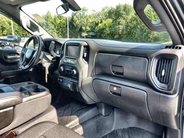 Used 2020 Chevrolet Silverado 1500 Custom w/ Custom Value Package AWD/4WD image 27
