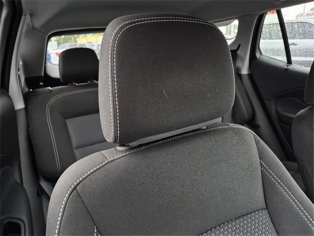 Used 2024 GMC Terrain SLE w/ Driver Convenience Package image 14