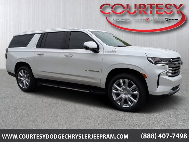 Used 2024 Chevrolet Suburban High Country w/ Advanced Technology Package AWD/4WD image 1