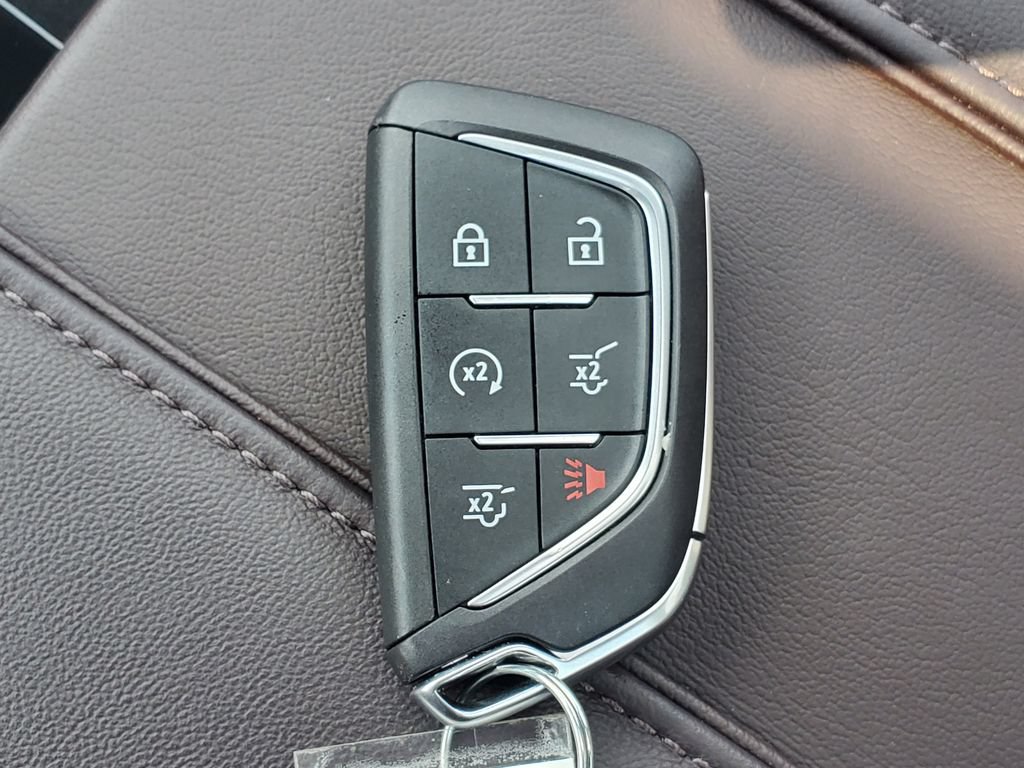 Used 2024 Cadillac Escalade ESV Sport Platinum w/ Heavy-Duty Trailer Package AWD/4WD image 47