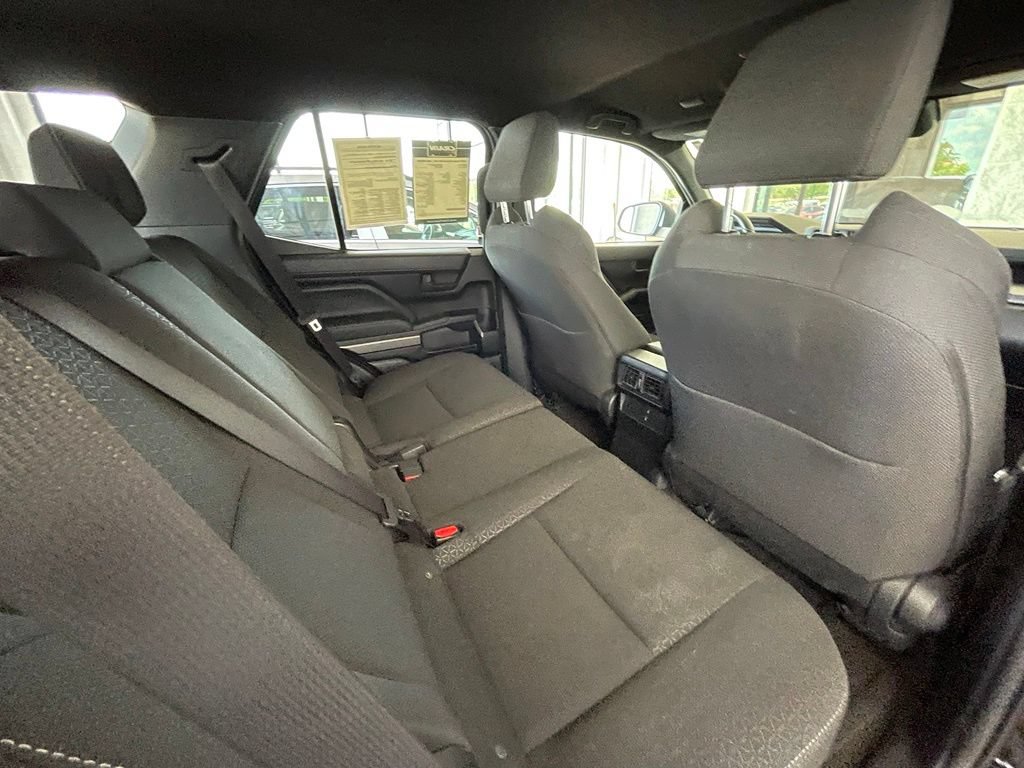 Used 2025 Toyota 4Runner SR5 AWD/4WD image 25