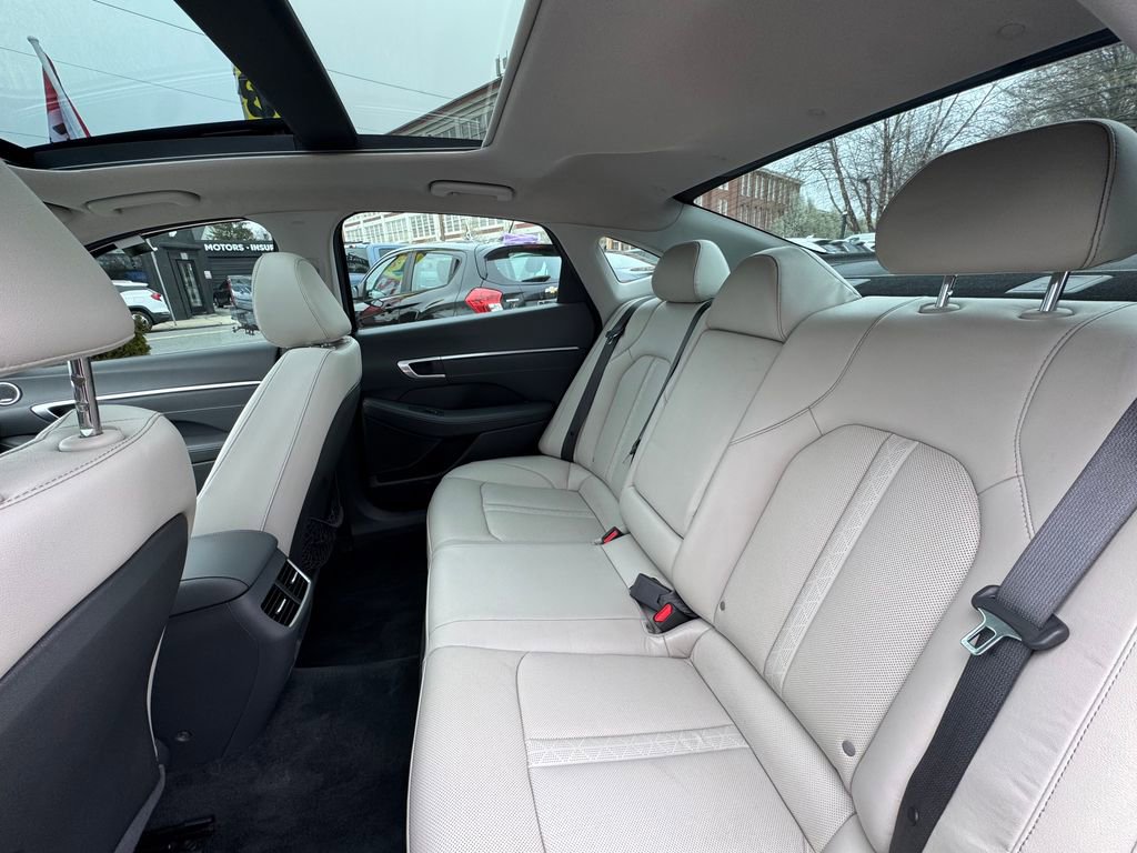 Used 2020 Hyundai Sonata Limited FWD image 13