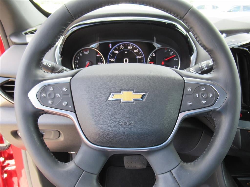 Used 2022 Chevrolet Traverse Premier AWD/4WD image 22