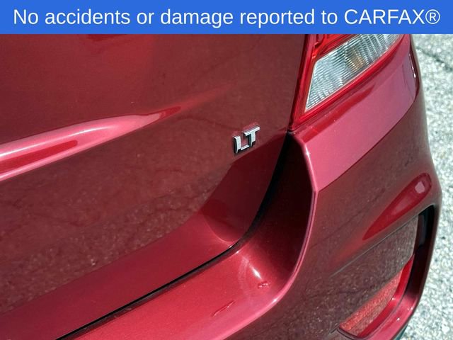 Used 2018 Chevrolet Trax LT w/ LT Convenience Package FWD image 11