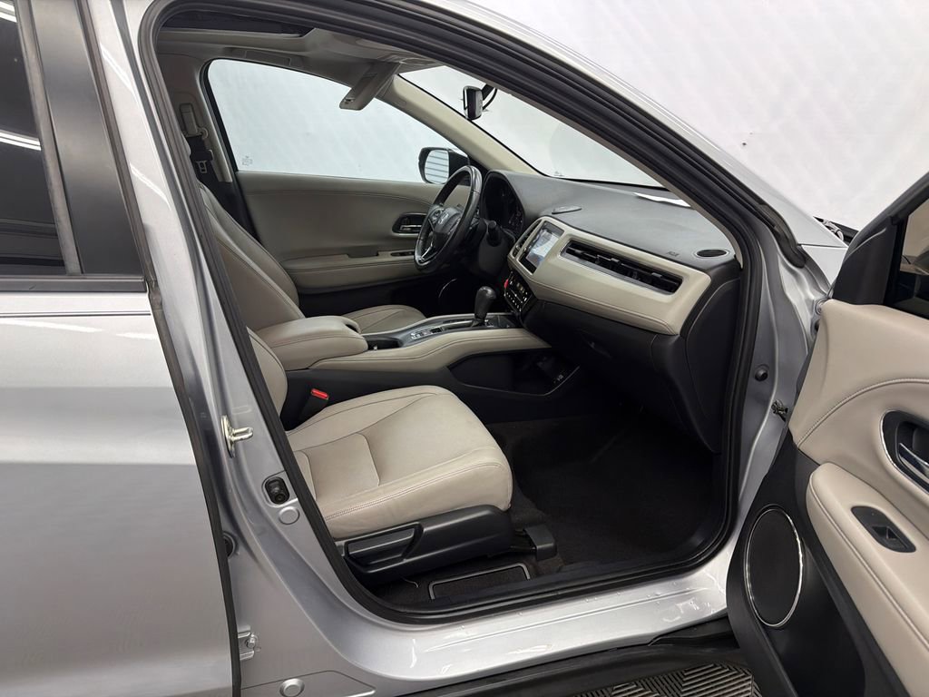Used 2019 Honda HR-V EX-L image 14