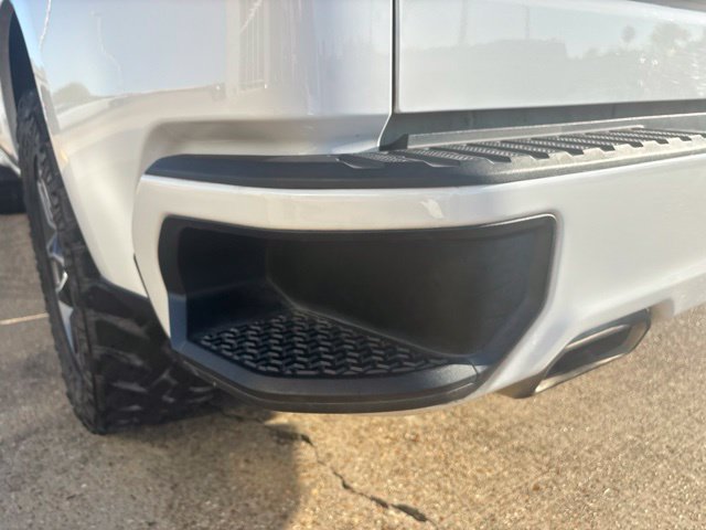 Used 2020 Chevrolet Silverado 1500 RST AWD/4WD image 19