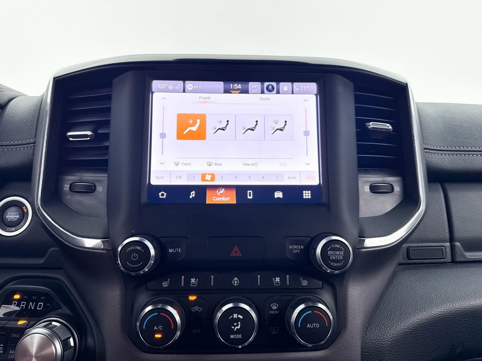 Used 2022 RAM 1500 Laramie w/ Sport Appearance Package image 21