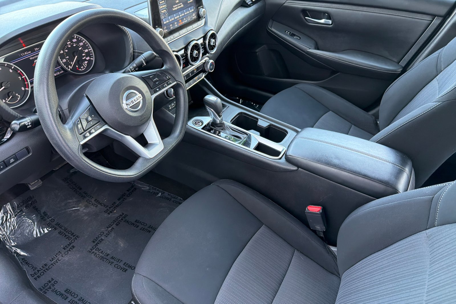 Used 2023 Nissan Sentra SV image 9