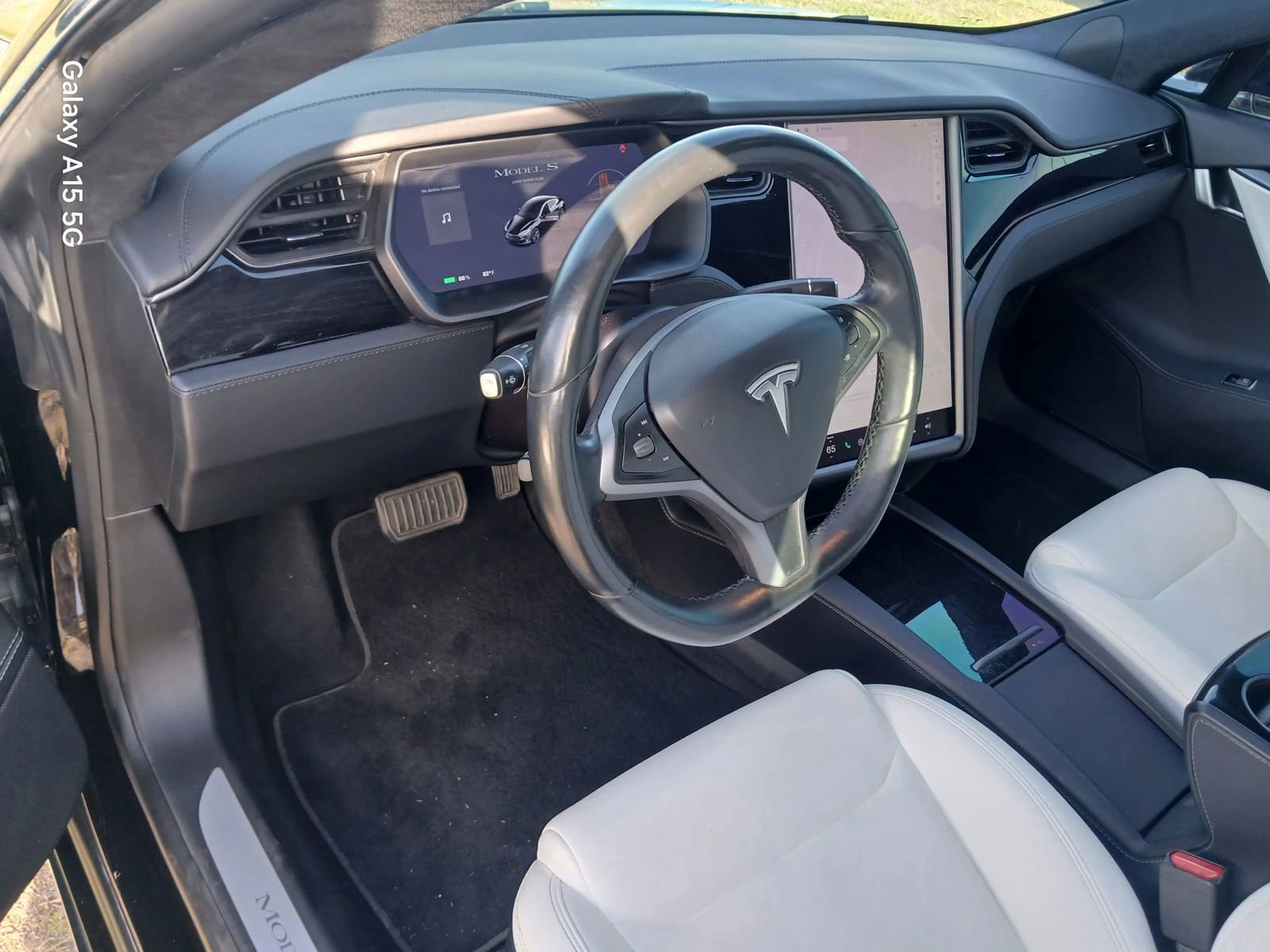 Used 2020 Tesla Model S Long Range Plus image 7