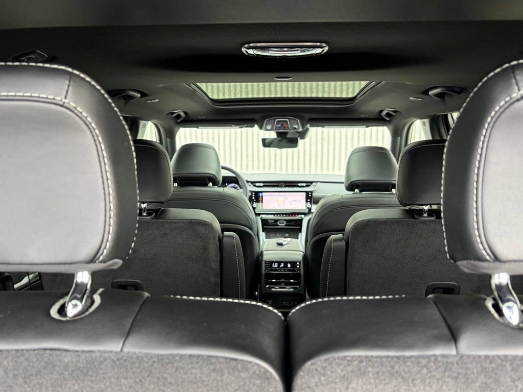 New 2026 Jeep Grand Cherokee L Limited AWD/4WD image 18