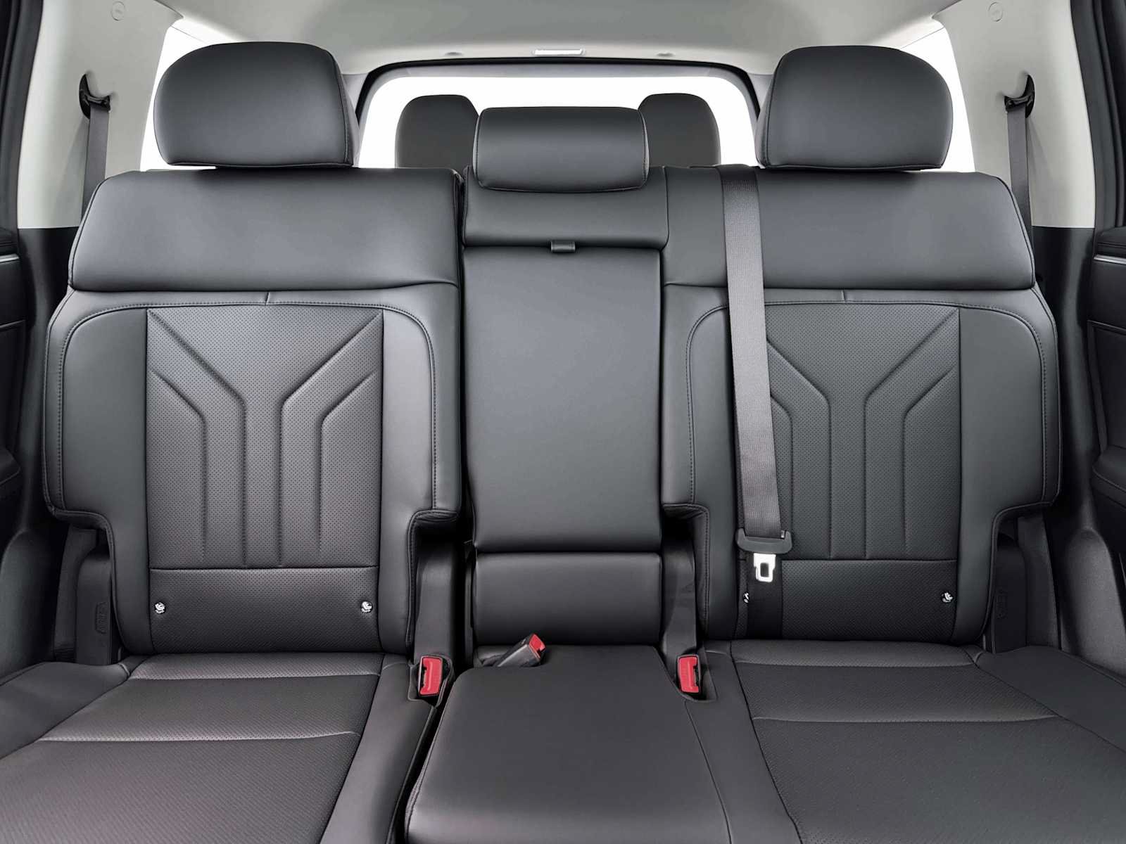 New 2027 Hyundai Santa Fe SEL FWD image 16