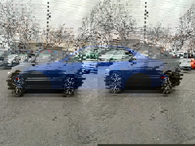 Used 2002 Lexus IS 300 RWD image 8