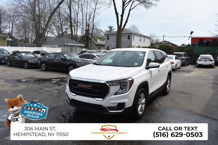 Used 2024 GMC Terrain SLE AWD/4WD image 2