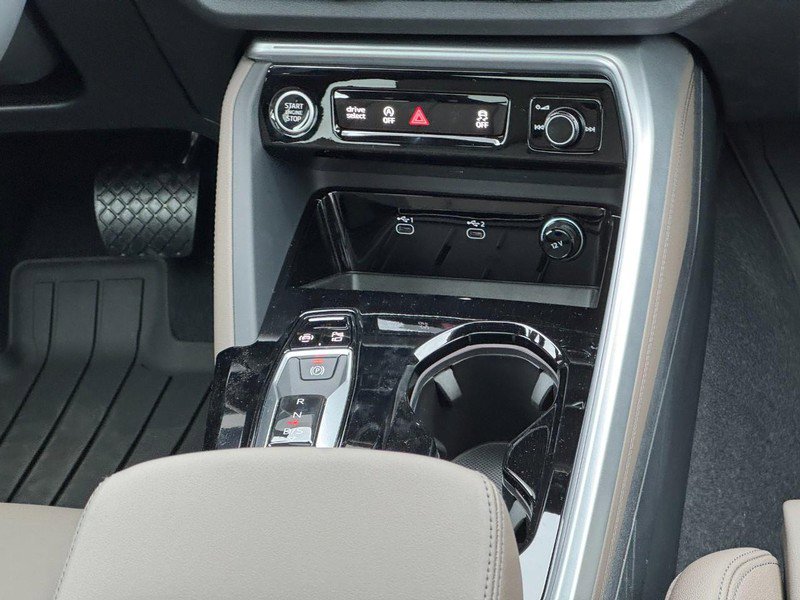 New 2025 Audi Q5 Premium Plus image 9