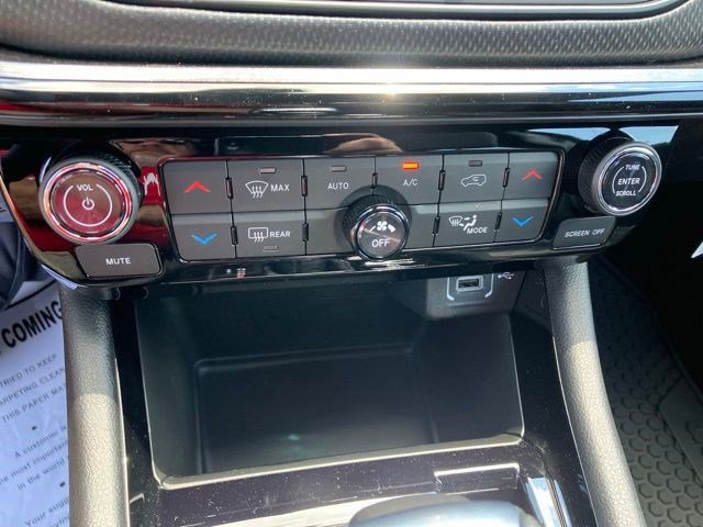 New 2026 Jeep Compass Latitude AWD/4WD image 21