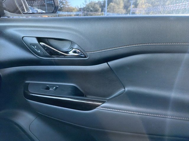 Used 2023 GMC Acadia AT4 w/ Preferred Package image 24