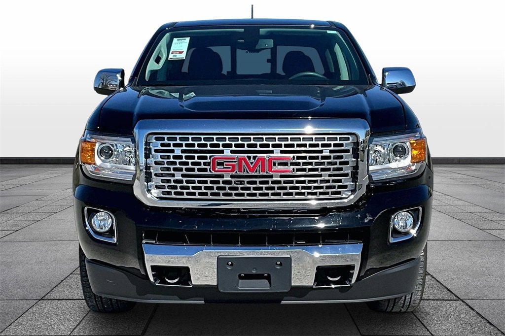 Used 2020 GMC Canyon Denali image 3