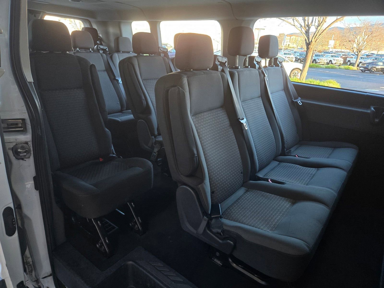 Used 2023 Ford Transit 350 XLT image 10