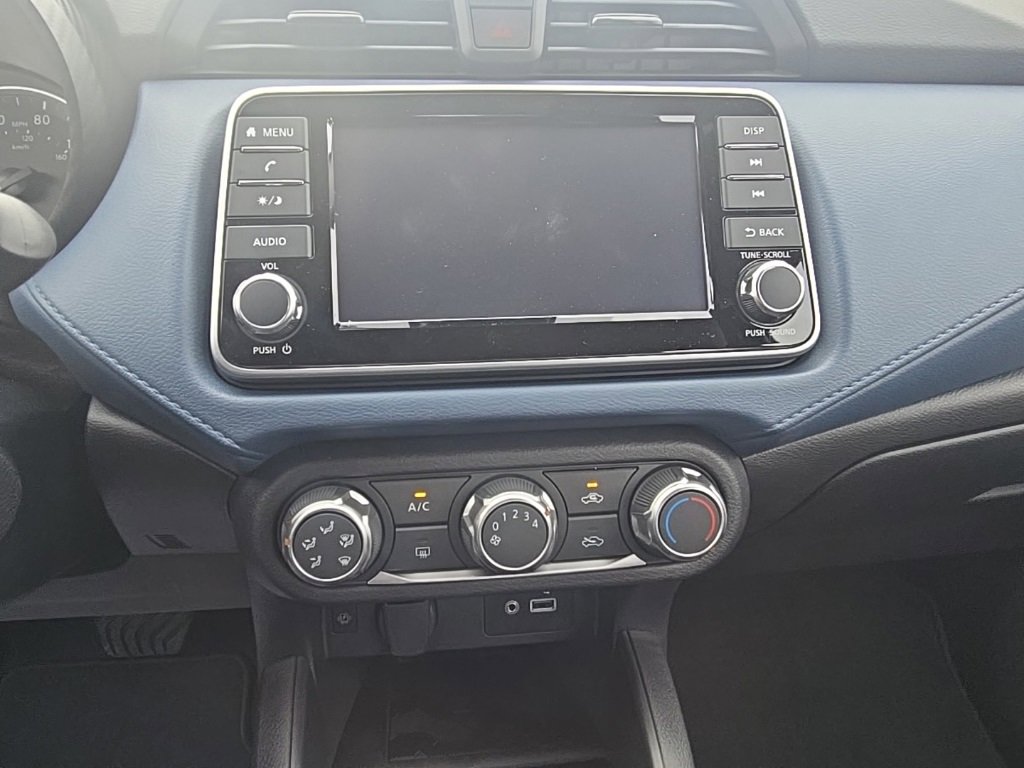 New 2025 Nissan Versa SV w/ Trunk Package image 16