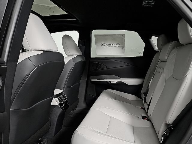 New 2026 Lexus RX 350 F Sport AWD/4WD image 9