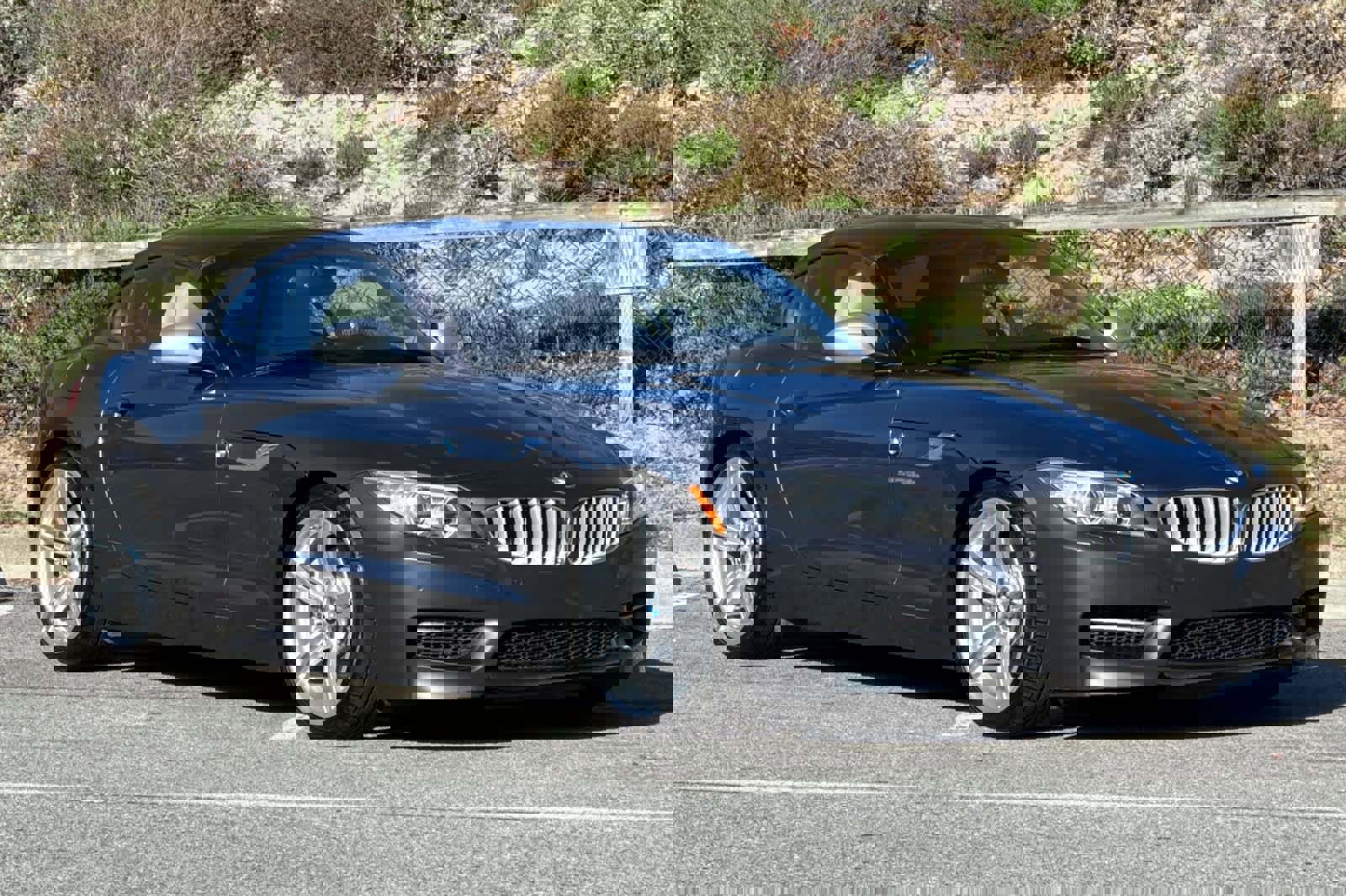 Used 2015 BMW Z4 sDrive35is image 8